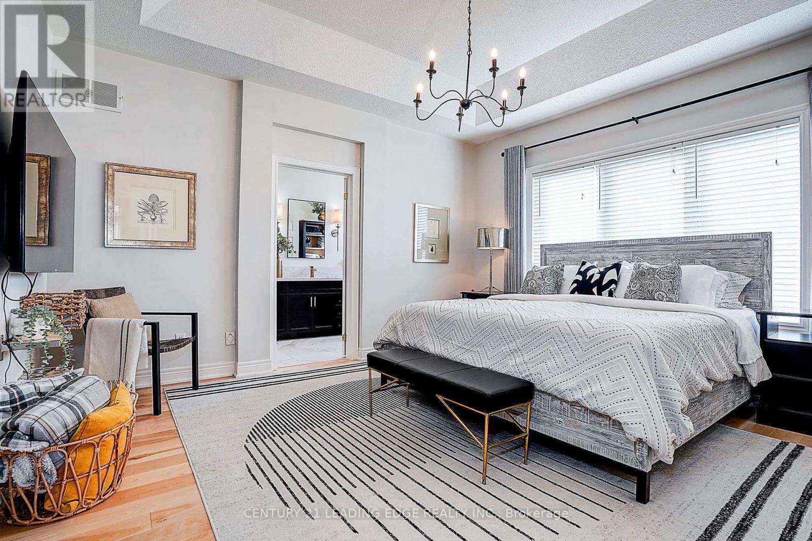 106 Couples Gallery, Whitchurch-Stouffville, Ontario  L4A 1M8 - Photo 25 - N12397177