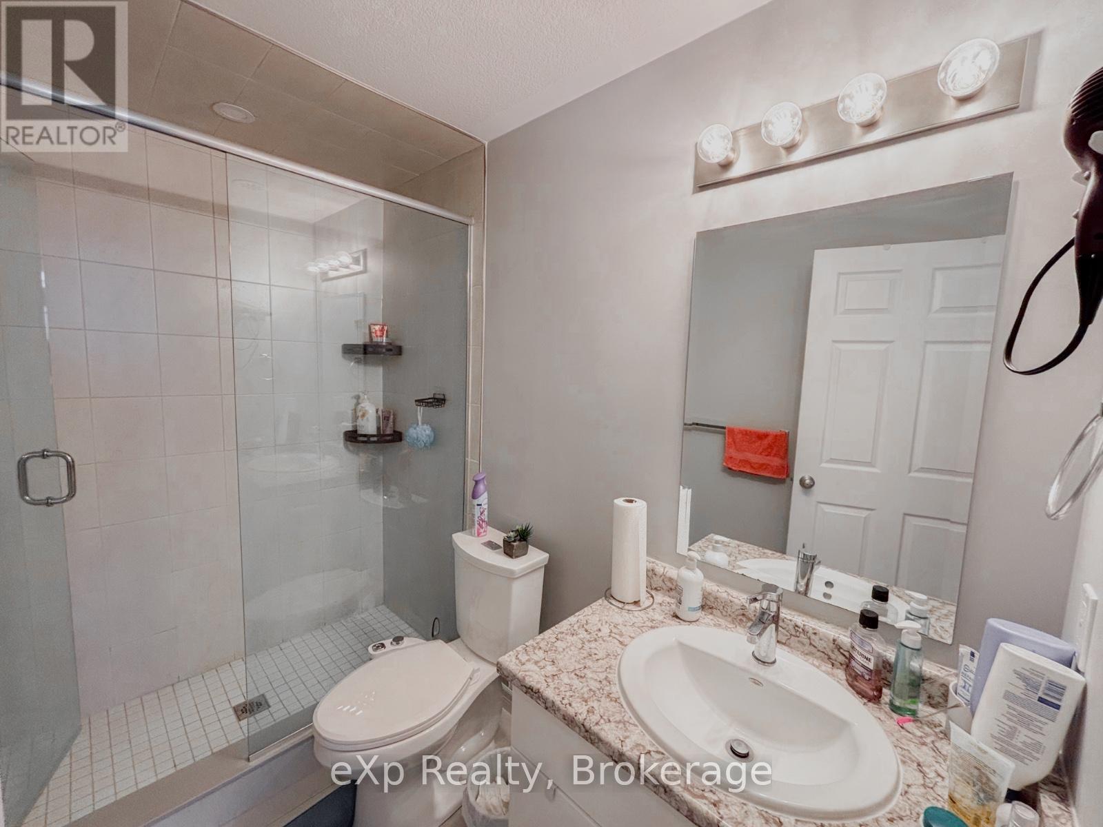 156 Oat Lane, Kitchener, Ontario  N2R 1R4 - Photo 15 - X12744962