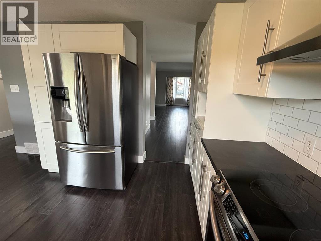 62 Wedow Drive, Whitecourt, Alberta  T7S 1B7 - Photo 8 - A2259101