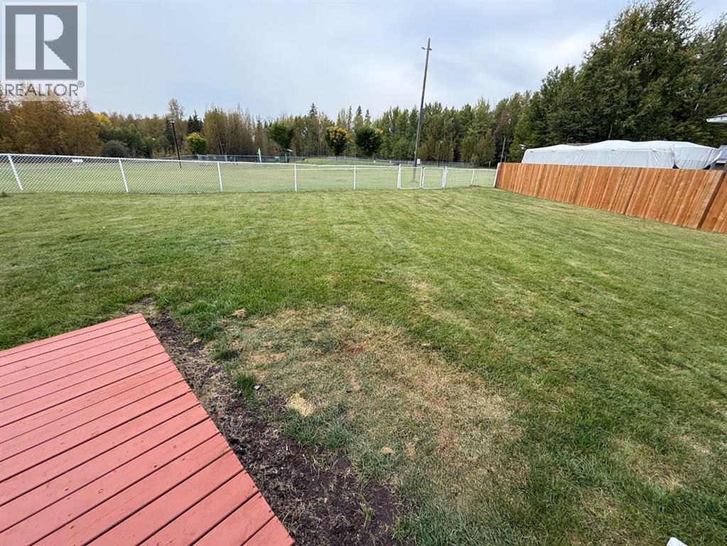 62 Wedow Drive, Whitecourt, Alberta  T7S 1B7 - Photo 33 - A2259101