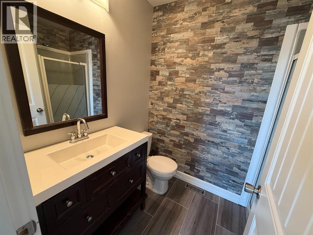 62 Wedow Drive, Whitecourt, Alberta  T7S 1B7 - Photo 17 - A2259101