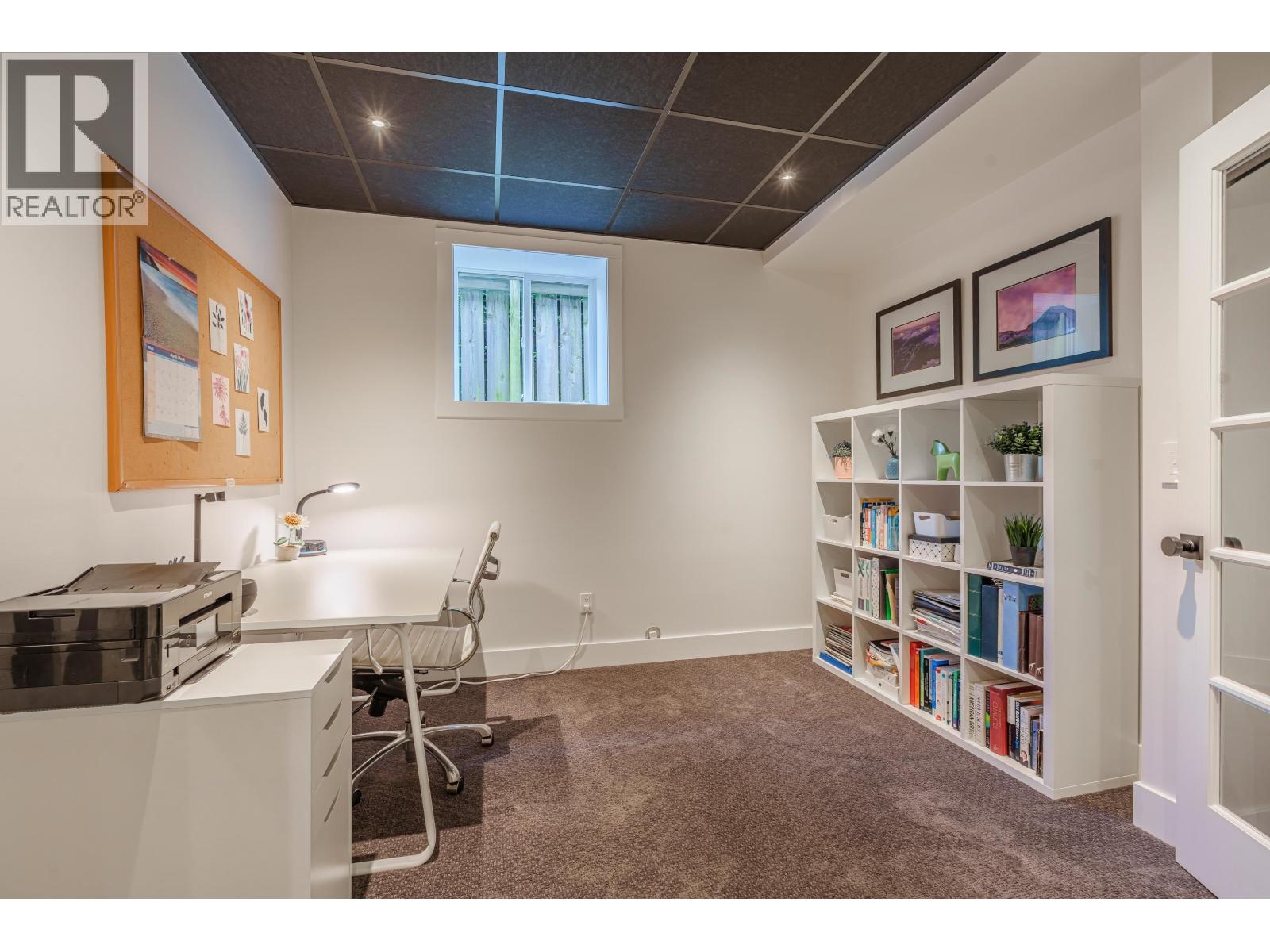 6323 Oracle Road, Sechelt, British Columbia  V7Z 0R8 - Photo 24 - R3036826