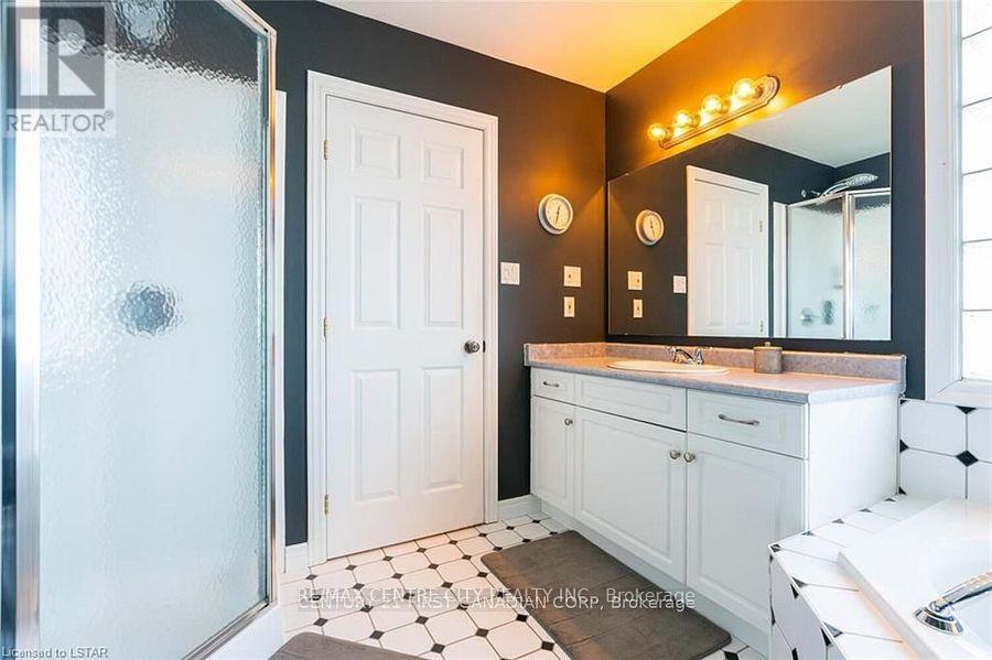 79 Donker Drive, St. Thomas, Ontario  N5P 4L2 - Photo 16 - X12745008