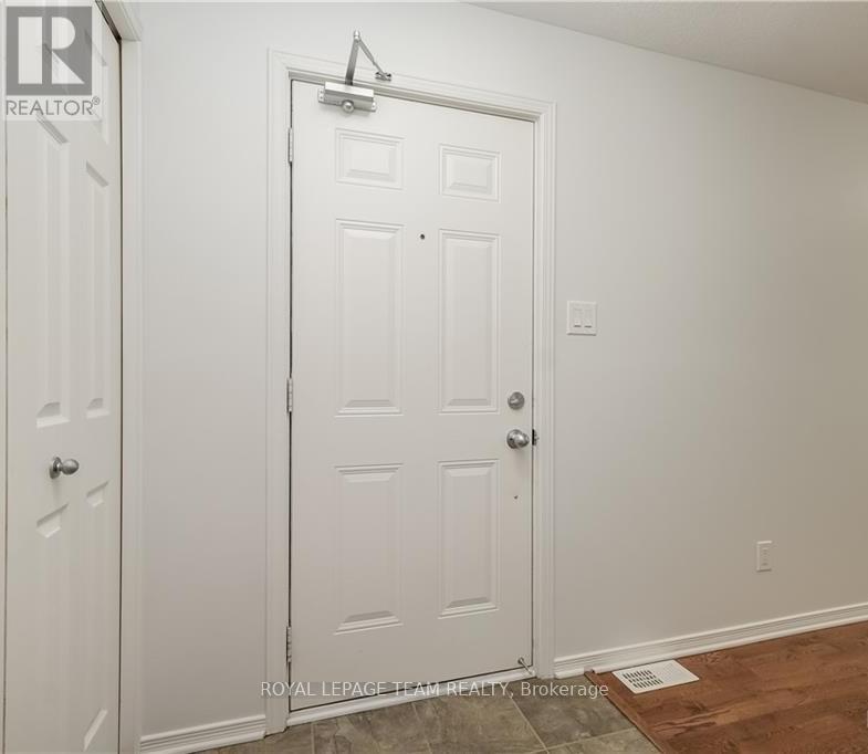 108 Windswept Private, Ottawa, Ontario  K1V 0Z4 - Photo 16 - X12744986