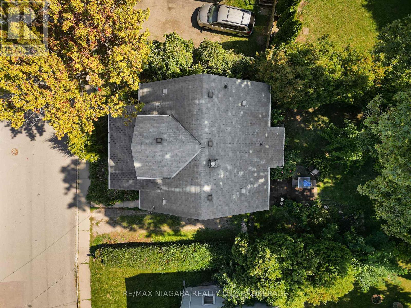 4722 Ryerson Crescent, Niagara Falls, Ontario  L2E 1E5 - Photo 31 - X12744978