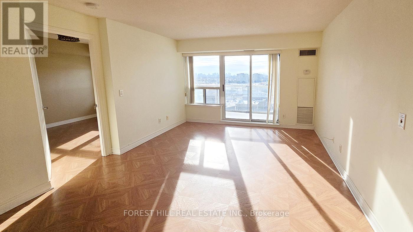 1216 - 50 Disera Drive, Vaughan, Ontario  L4J 9E9 - Photo 10 - N12739384