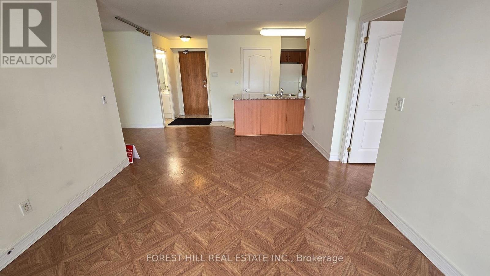 1216 - 50 Disera Drive, Vaughan, Ontario  L4J 9E9 - Photo 7 - N12739384