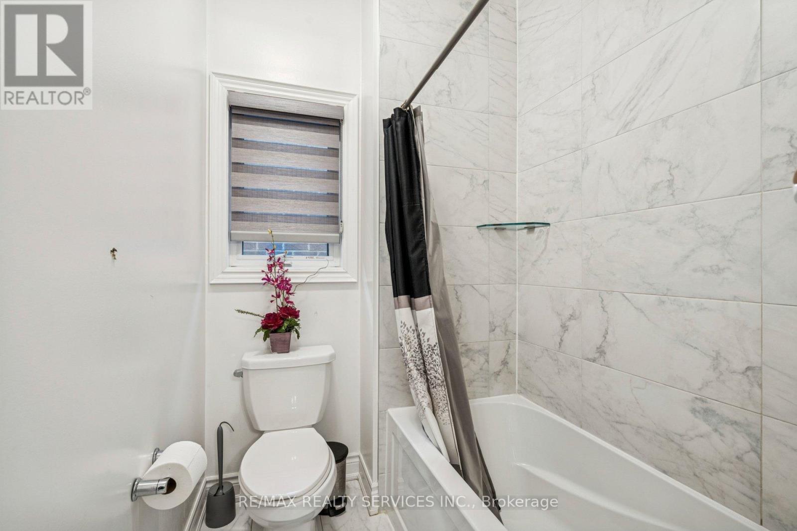 36 Lionhead Golf Club Road, Brampton, Ontario  L6Y 1P3 - Photo 35 - W12744162