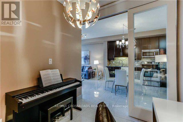 2210 - 33 Bay Street, Toronto, Ontario  M5J 2Z3 - Photo 11 - C12744976