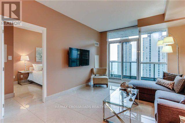 2210 - 33 Bay Street, Toronto, Ontario  M5J 2Z3 - Photo 6 - C12744976