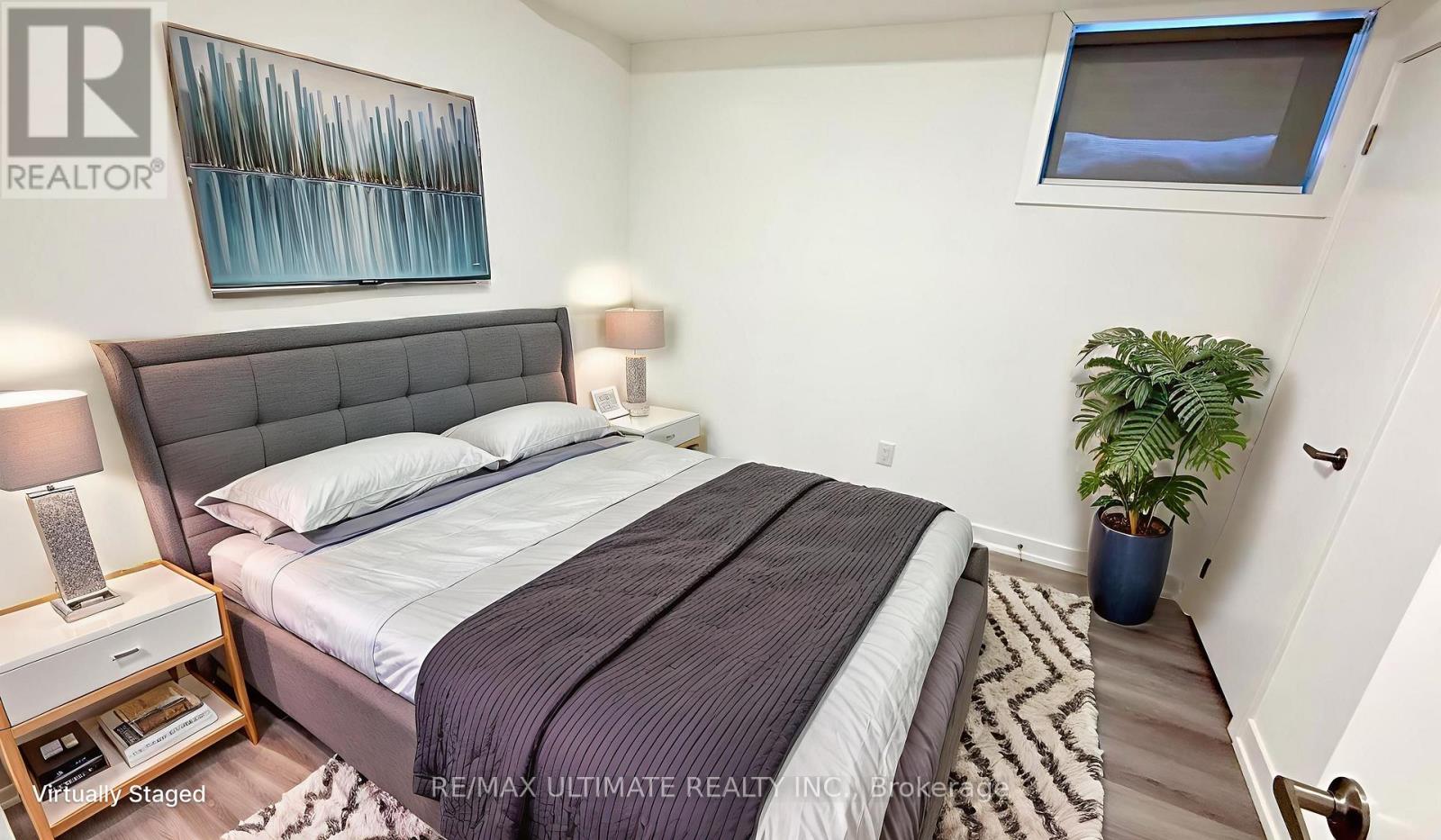 Unit 1 - 154 Robina Avenue, Toronto, Ontario  M6C 3Y7 - Photo 7 - C12744984