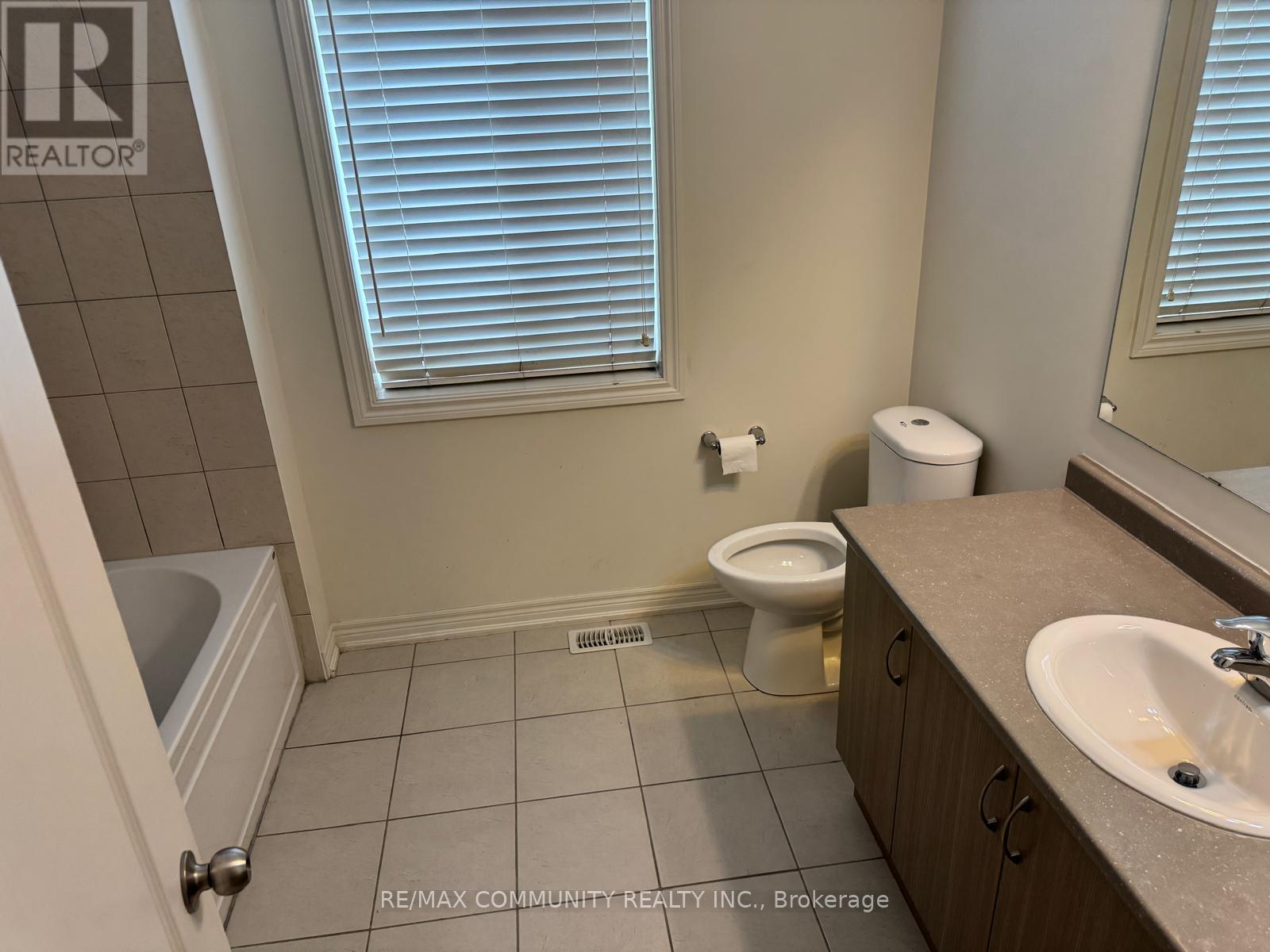 2354 Steeplechase Street, Oshawa, Ontario  L1L 0E5 - Photo 19 - E12744980