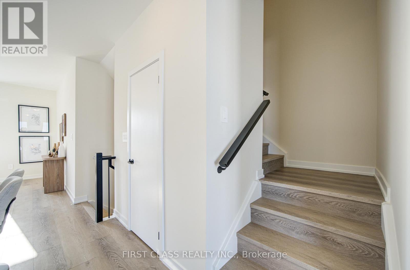 53 Peace Lane, Richmond Hill, Ontario  L4B 0J4 - Photo 15 - N12744946