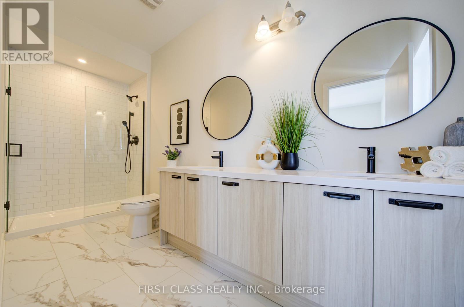 53 Peace Lane, Richmond Hill, Ontario  L4B 0J4 - Photo 28 - N12744946