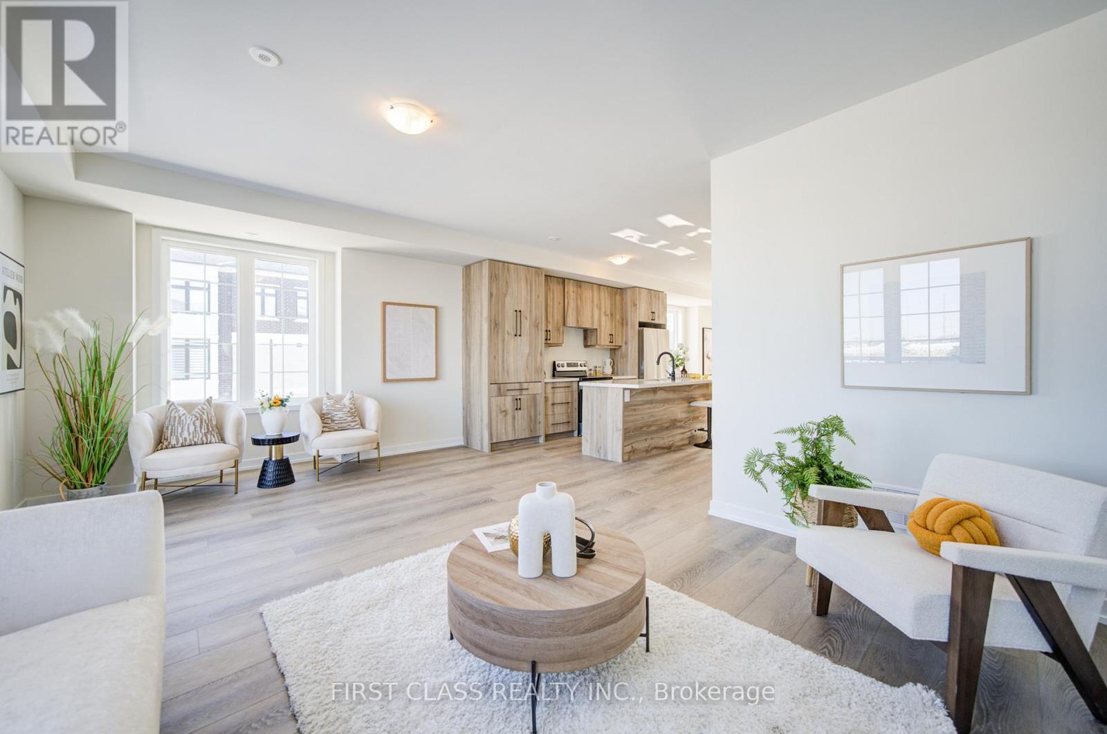 53 Peace Lane, Richmond Hill, Ontario  L4B 0J4 - Photo 3 - N12744946