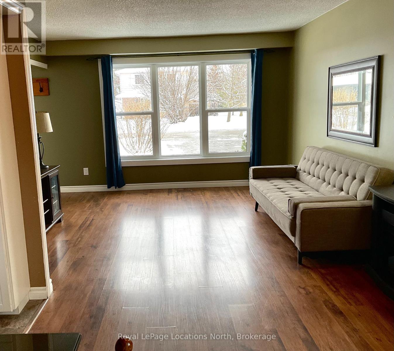 248 Eric Street, Clearview, Ontario  L0M 1S0 - Photo 19 - S12588966