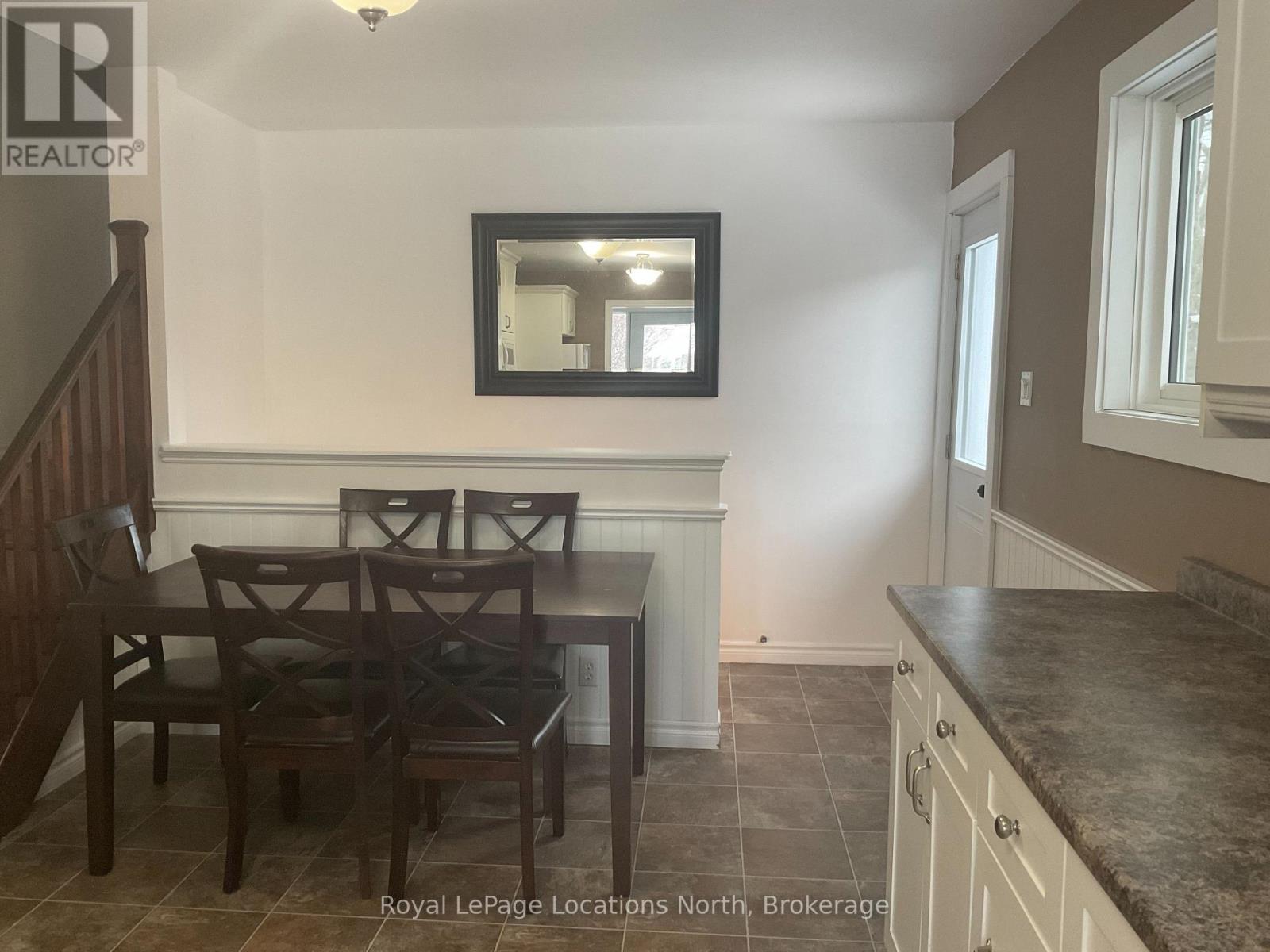 248 Eric Street, Clearview, Ontario  L0M 1S0 - Photo 13 - S12588966