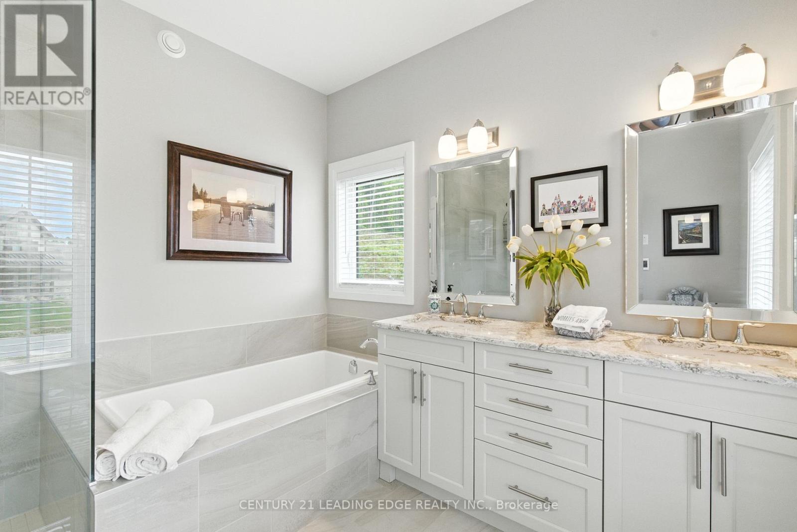 43 Thoroughbred Drive, Oro-Medonte, Ontario  L0K 1E0 - Photo 22 - S12744958