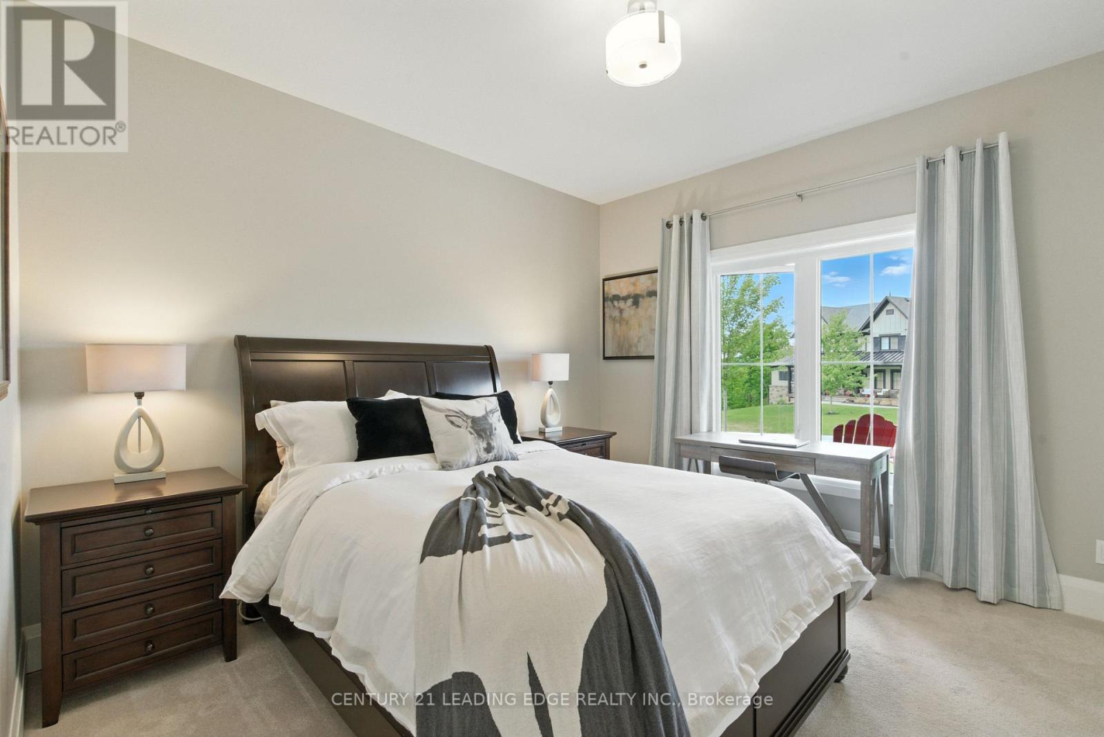 43 Thoroughbred Drive, Oro-Medonte, Ontario  L0K 1E0 - Photo 24 - S12744958