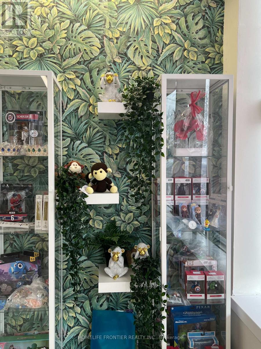 16 Wilstead Drive, Newmarket, Ontario  L3Y 4T9 - Photo 5 - N12742844