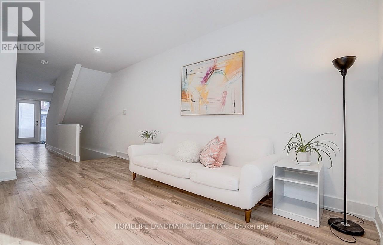 27 Chestnut Court, Aurora, Ontario  L4G 4A4 - Photo 13 - N12744910