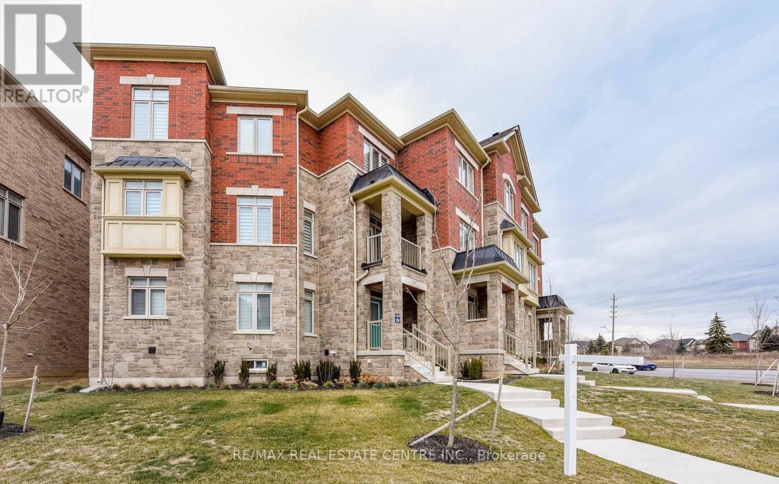 3007 MAX KHAN BOULEVARD, Oakville, Ontario