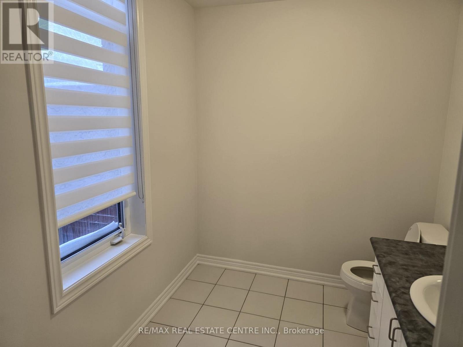 3007 Max Khan Boulevard, Oakville, Ontario  L6H 3P4 - Photo 34 - W12744956