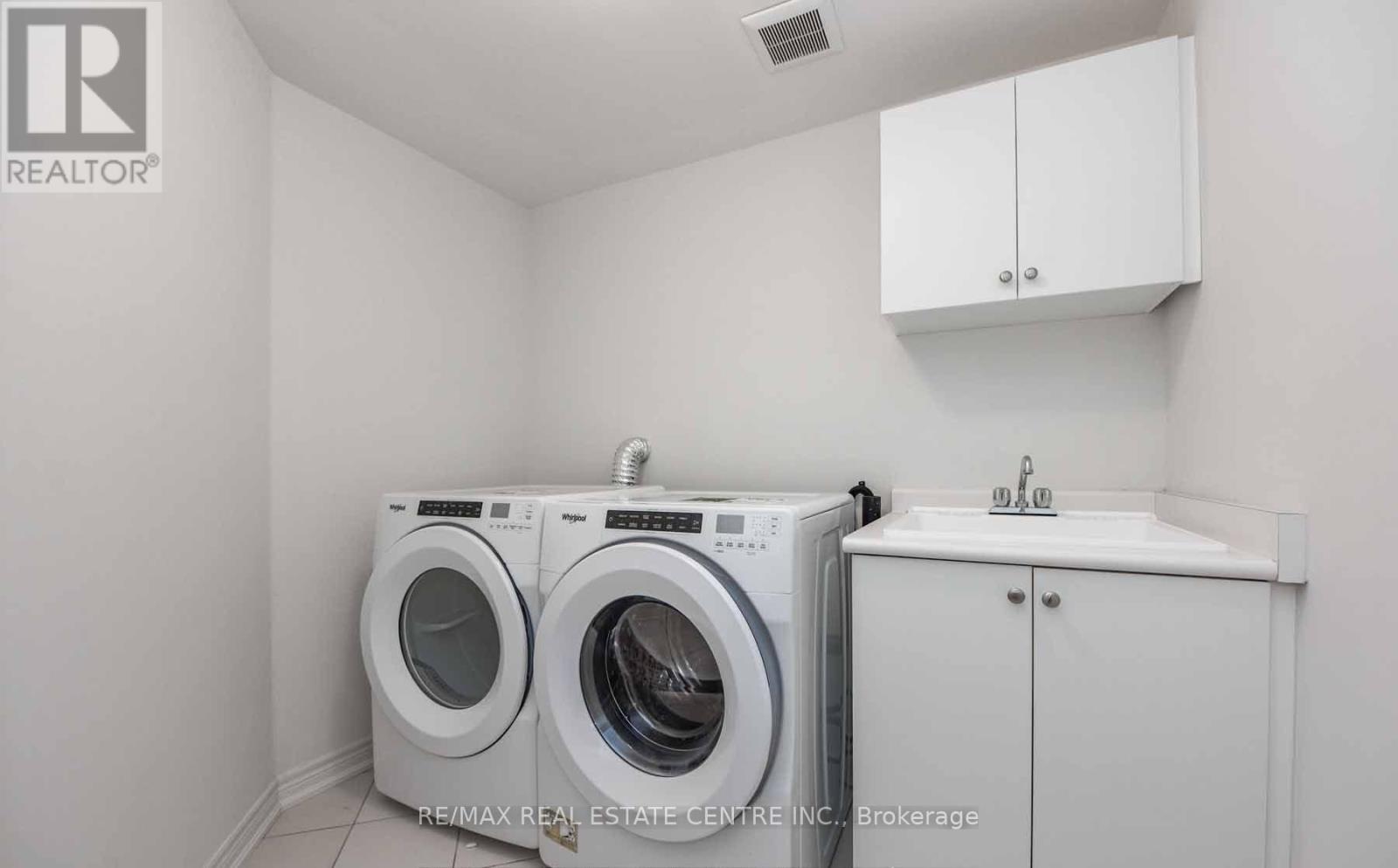 3007 Max Khan Boulevard, Oakville, Ontario  L6H 3P4 - Photo 35 - W12744956