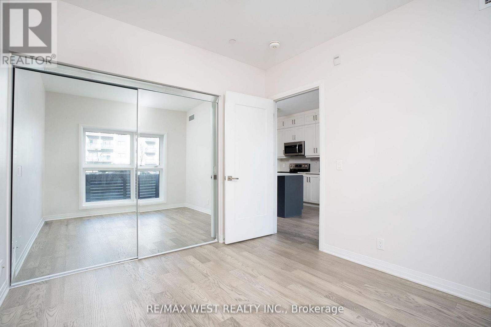 133 - 102 Grovewood Common, Oakville, Ontario  L6H 0X2 - Photo 21 - W12744994