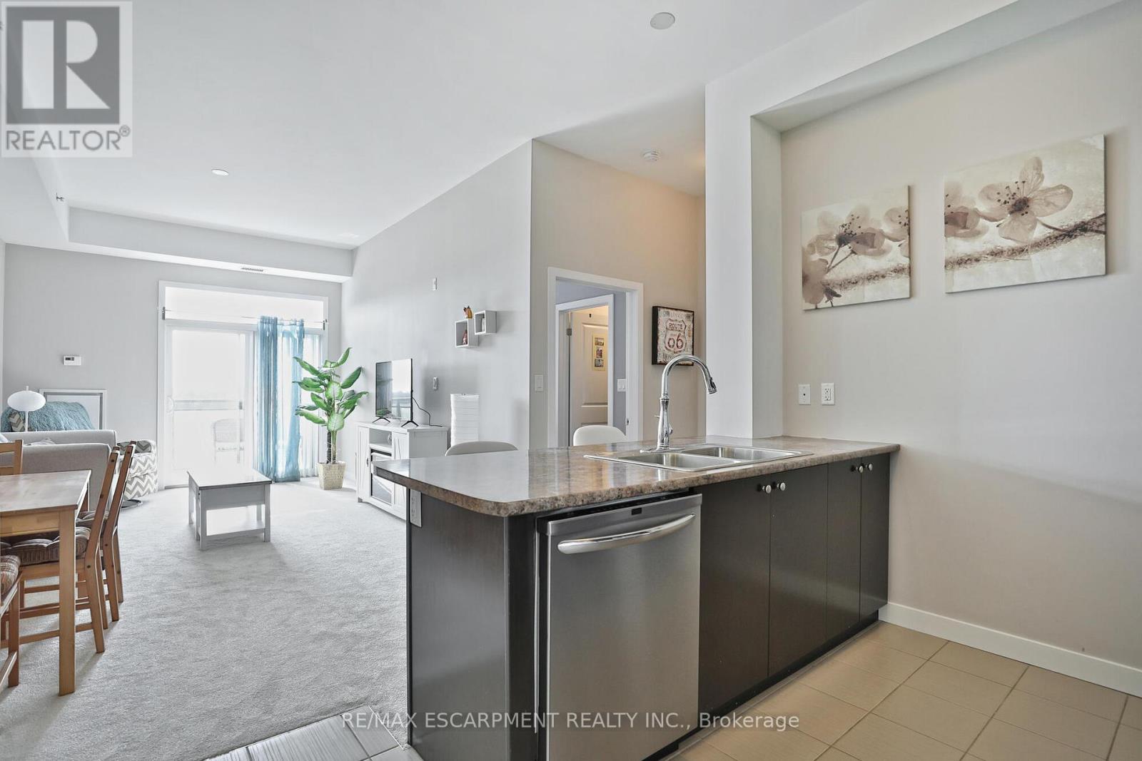 428 - 5317 Upper Middle Road, Burlington, Ontario  L7L 0G8 - Photo 8 - W12744998