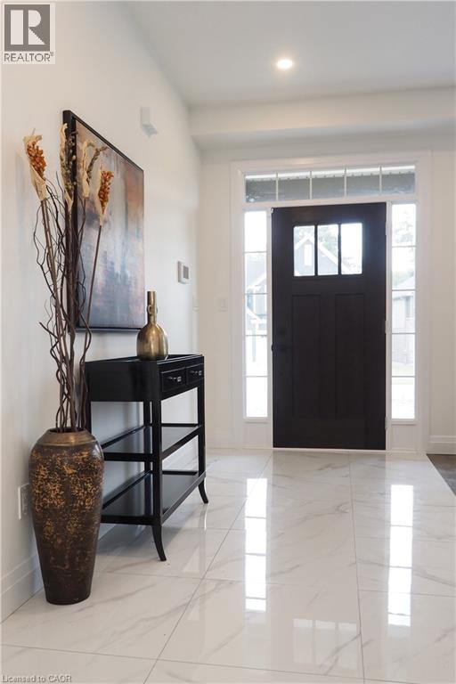 217 Jeffrey Place, Kitchener, Ontario  N2C 2T7 - Photo 4 - 40797605