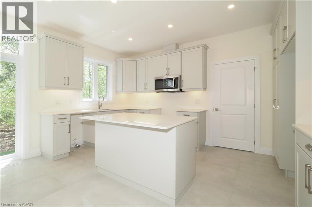 220 Jeffrey Place, Kitchener, Ontario  N2C 2T7 - Photo 13 - 40797603