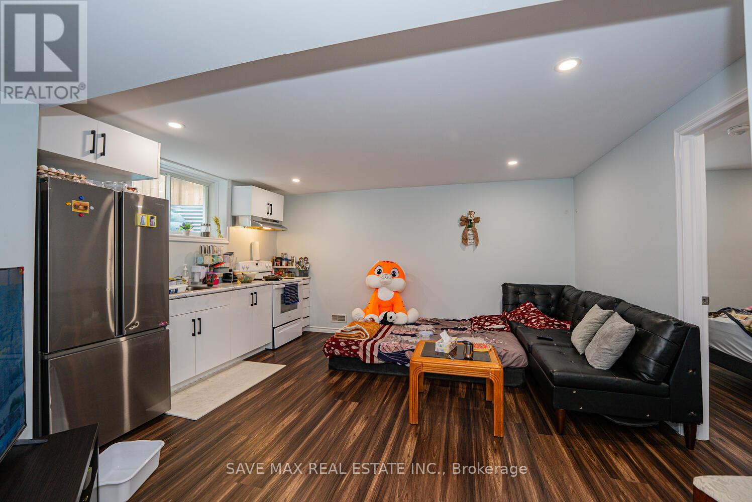 2382 Wickerson Road, London South, Ontario  N6K 4R6 - Photo 34 - X12744950