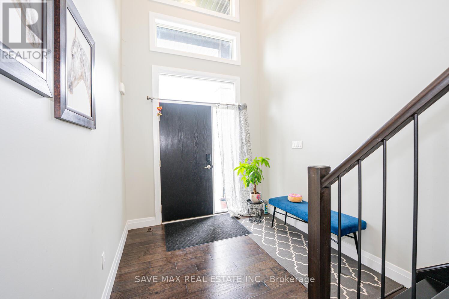 2382 Wickerson Road, London South, Ontario  N6K 4R6 - Photo 4 - X12744950