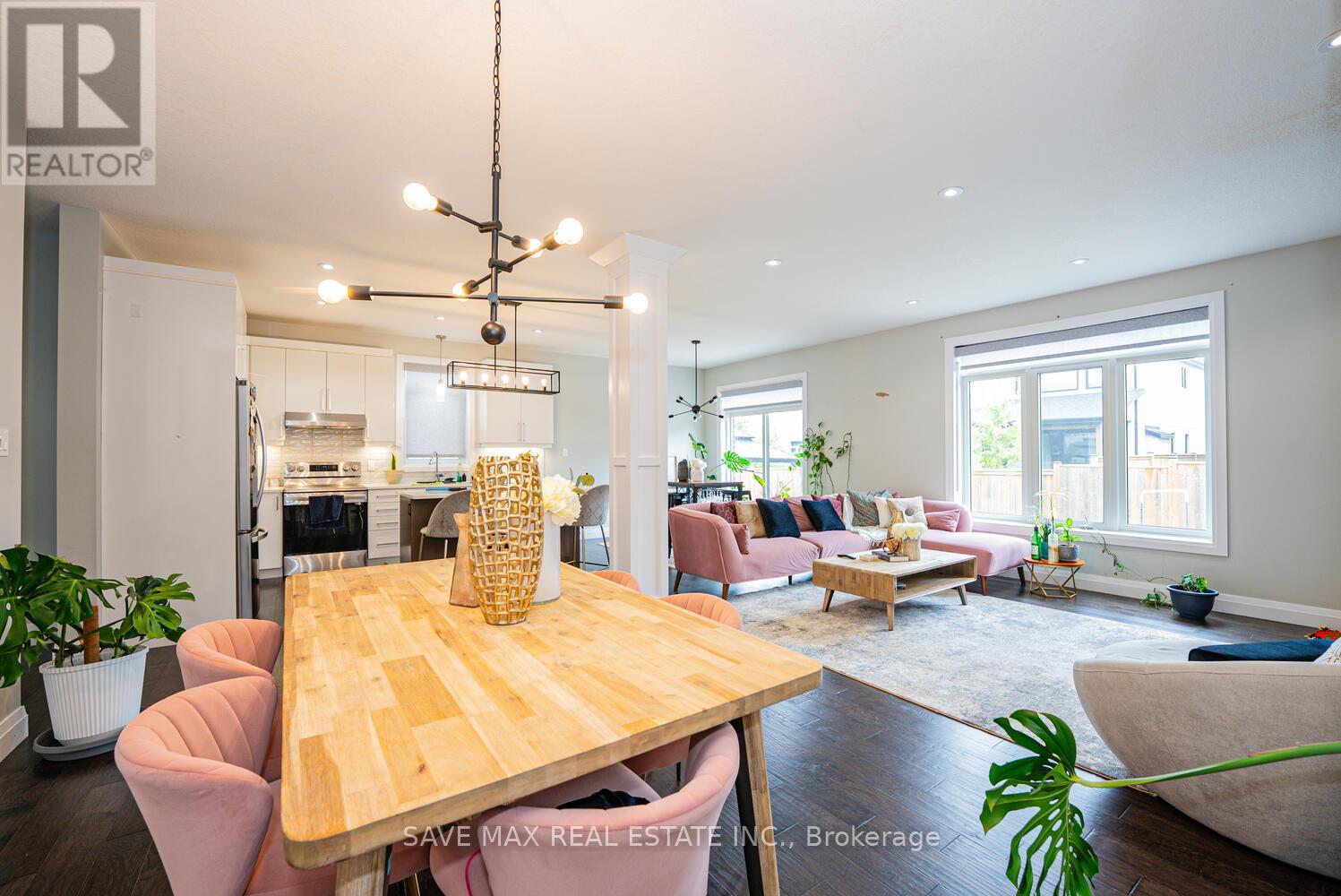 2382 Wickerson Road, London South, Ontario  N6K 4R6 - Photo 8 - X12744950