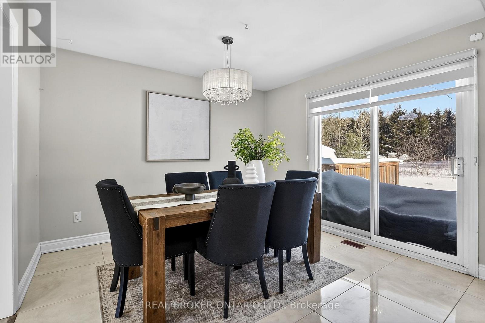 16 Old Carriage Road, East Garafraxa, Ontario  L9W 5A3 - Photo 18 - X12744982