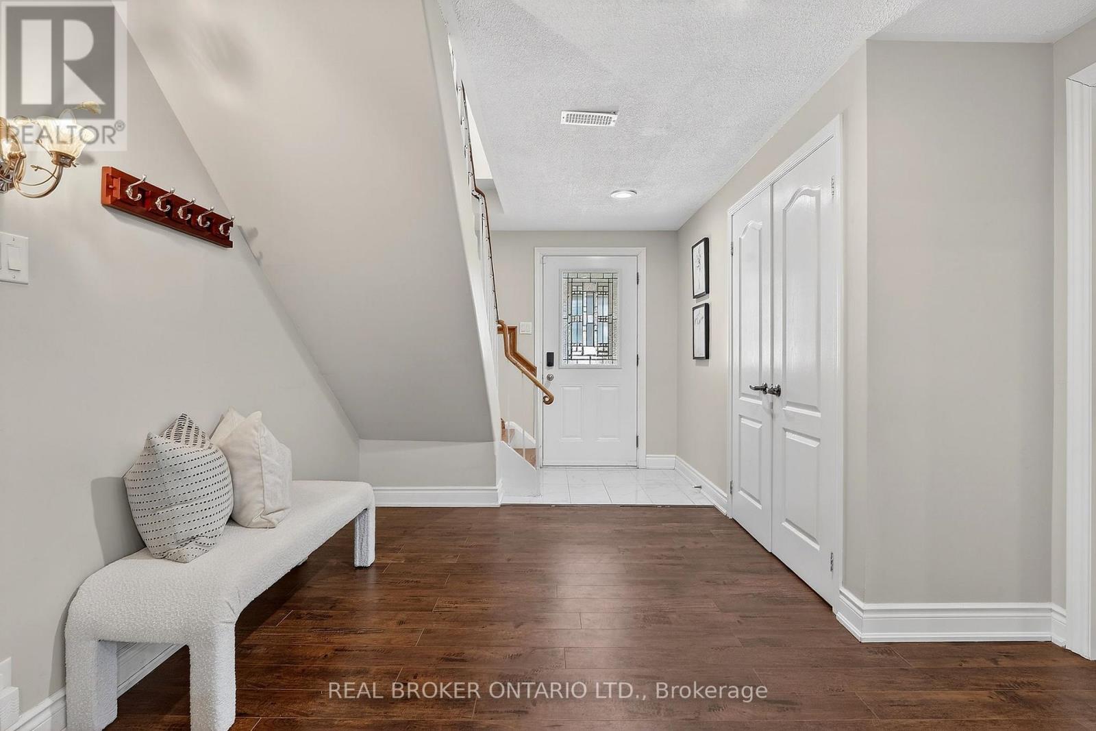 16 Old Carriage Road, East Garafraxa, Ontario  L9W 5A3 - Photo 31 - X12744982