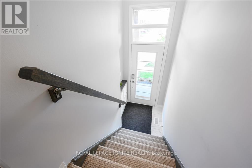 23 Soho Street, Hamilton, Ontario  L8J 0L4 - Photo 4 - X12744996