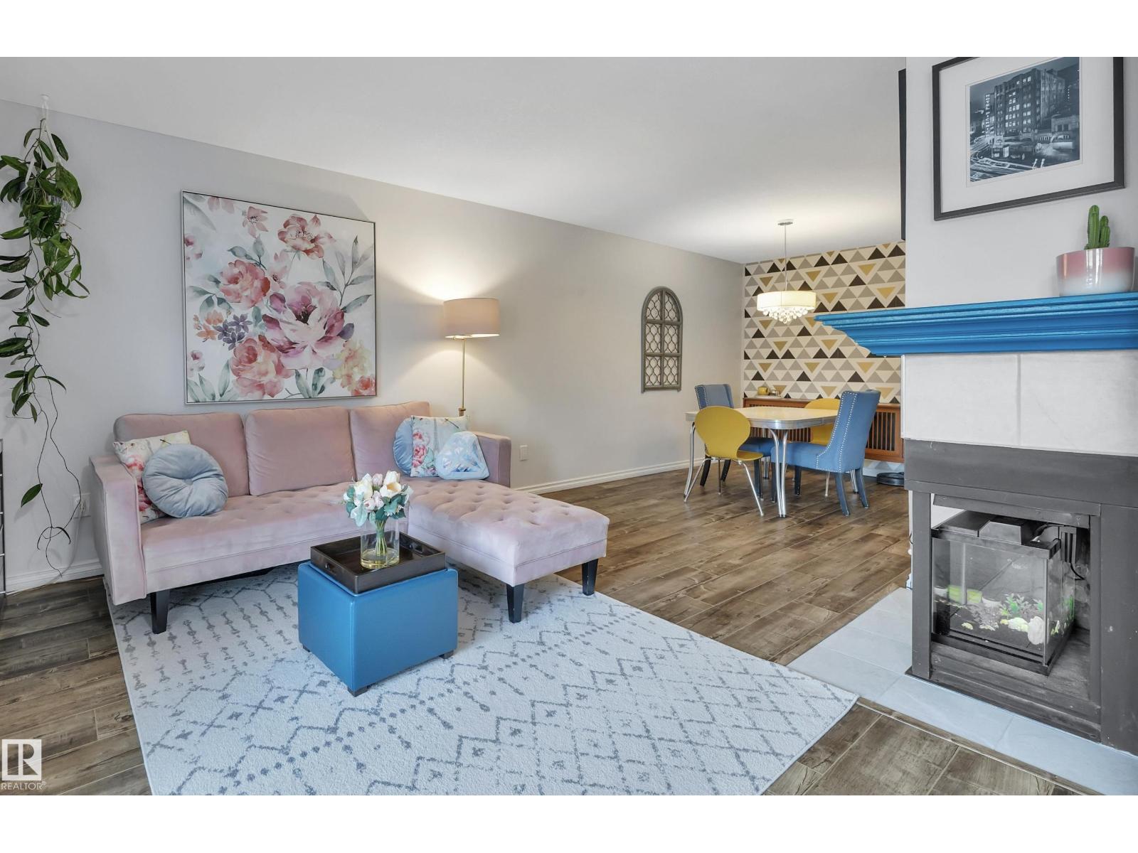 5926 172 St Nw, Edmonton, Alberta T6M 1B4 - Photo 1 - E4471733