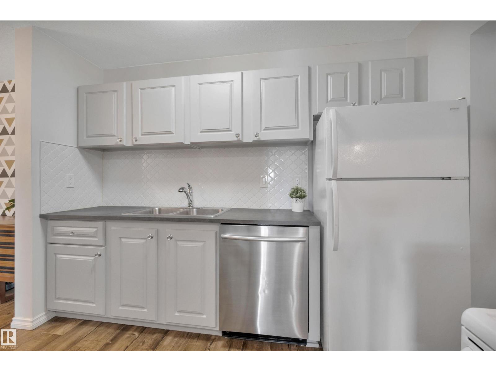 5926 172 St Nw, Edmonton, Alberta T6M 1B4 - Photo 12 - E4471733