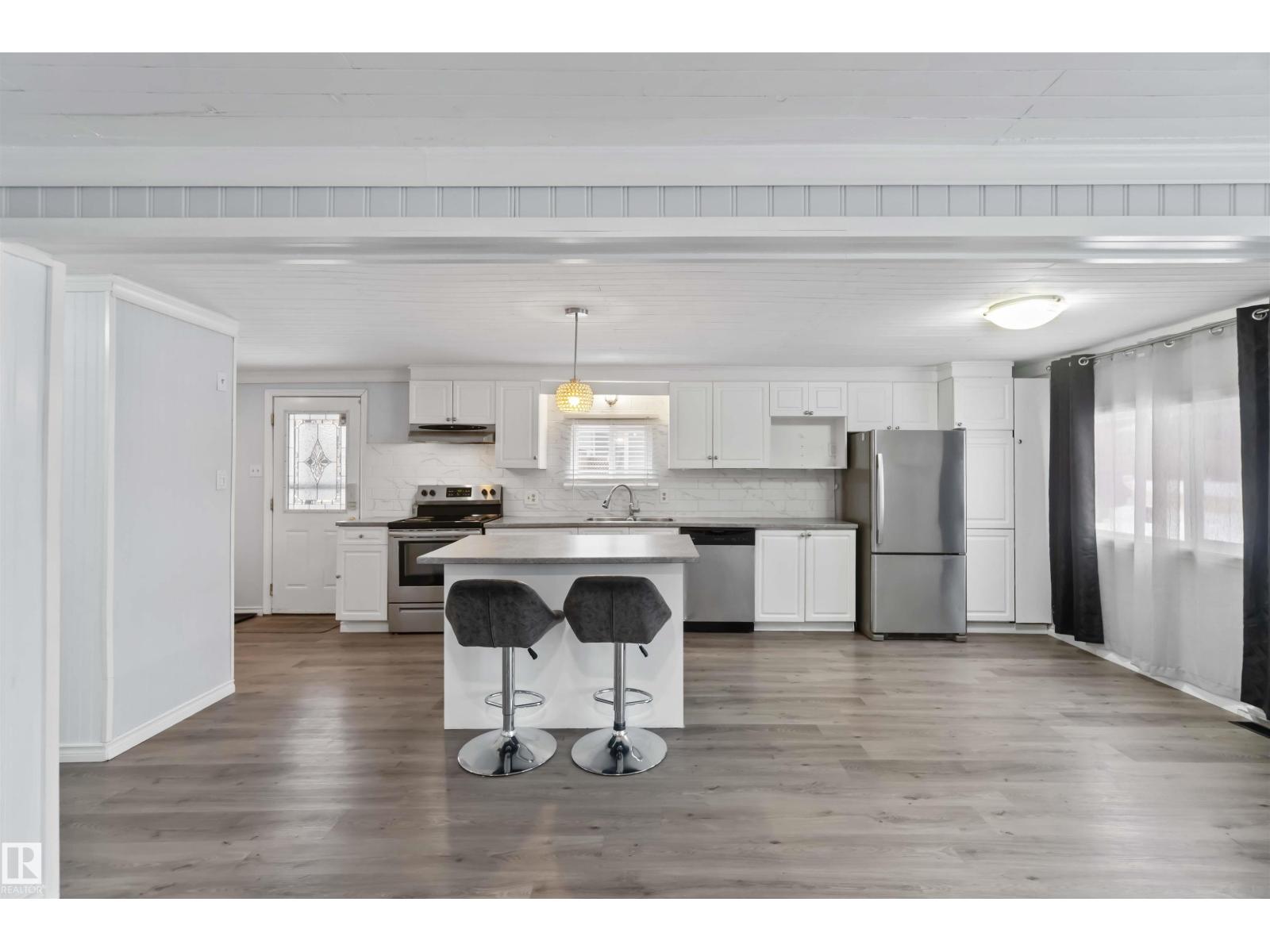 5021 53 Av, Wabamun, Alberta  T0E 2K0 - Photo 4 - E4471734