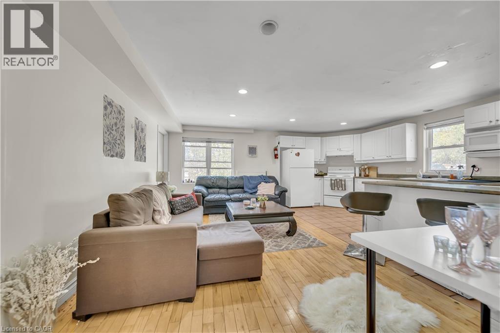 24 Columbia Street W, Waterloo, Ontario  N2L 3K3 - Photo 10 - 40802085