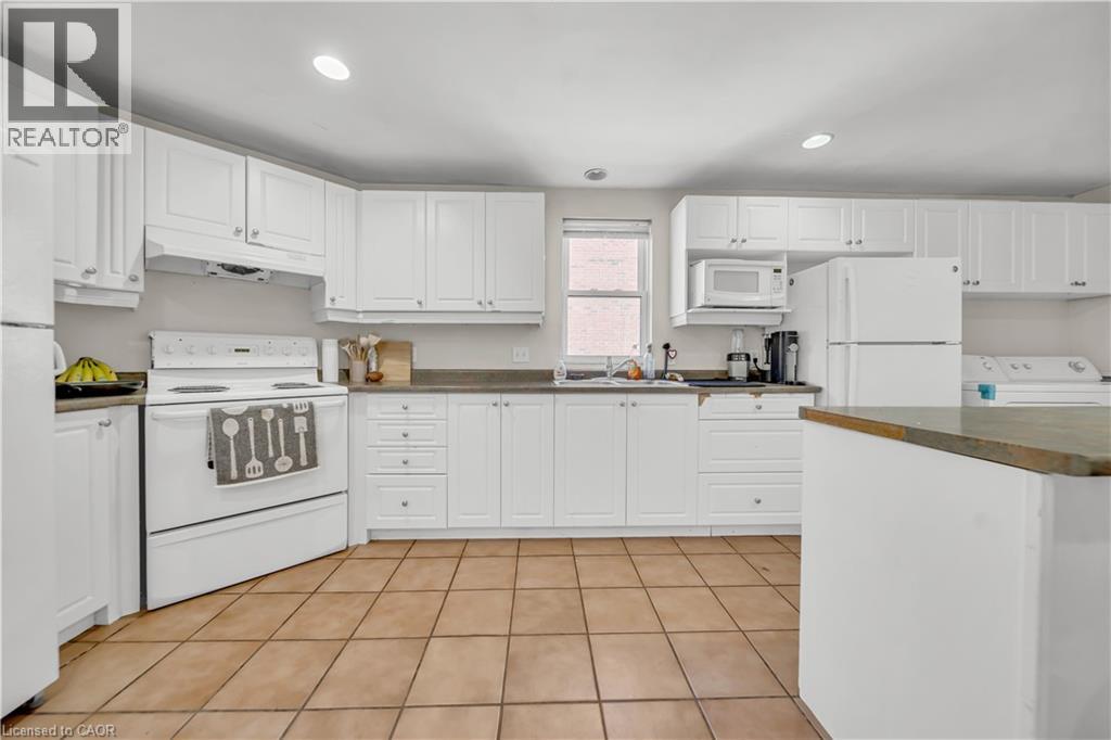 24 Columbia Street W, Waterloo, Ontario  N2L 3K3 - Photo 12 - 40802085