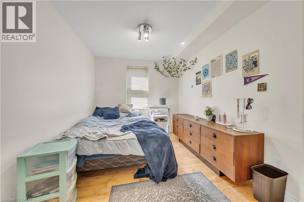 24 Columbia Street W, Waterloo, Ontario  N2L 3K3 - Photo 16 - 40802085