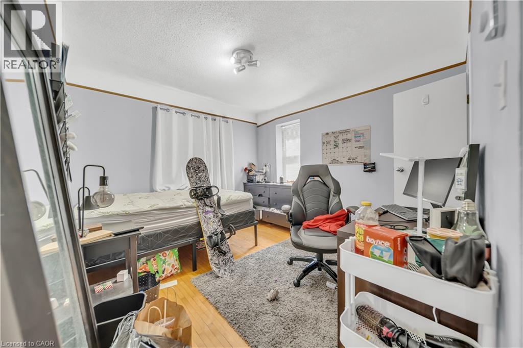 24 Columbia Street W, Waterloo, Ontario  N2L 3K3 - Photo 31 - 40802085