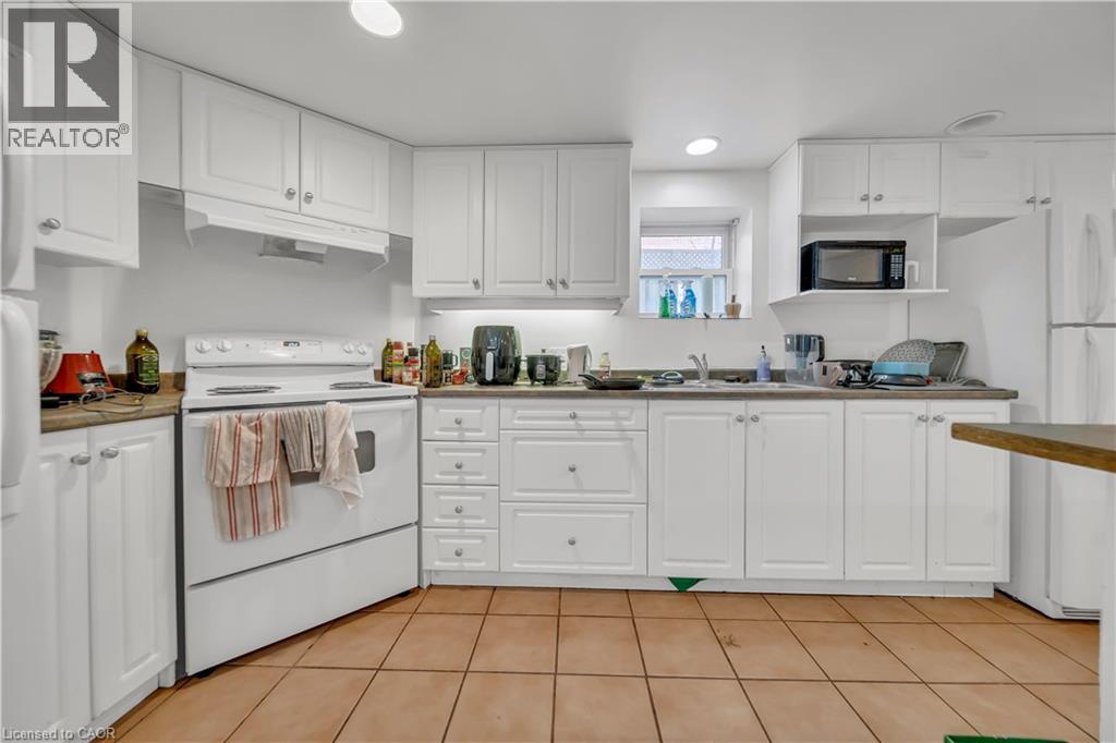 24 Columbia Street W, Waterloo, Ontario  N2L 3K3 - Photo 39 - 40802085