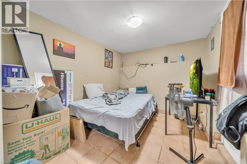 24 Columbia Street W, Waterloo, Ontario  N2L 3K3 - Photo 41 - 40802085