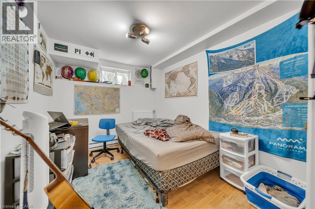 24 Columbia Street W, Waterloo, Ontario  N2L 3K3 - Photo 42 - 40802085