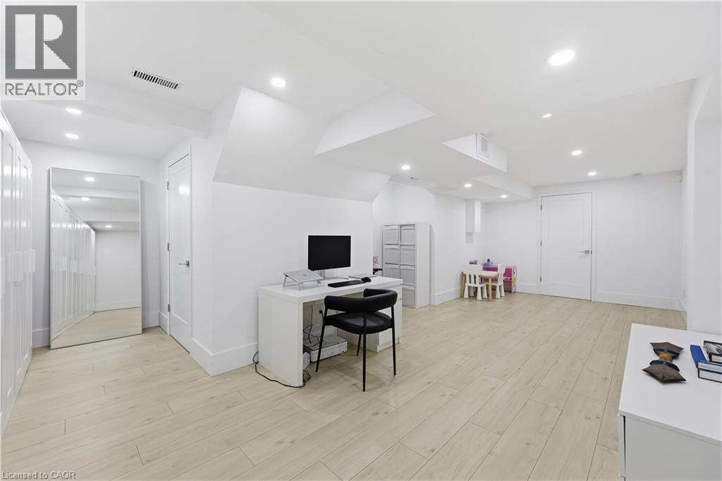 191 Gatwick Drive, Oakville, Ontario  L6H 6T6 - Photo 36 - 40801936