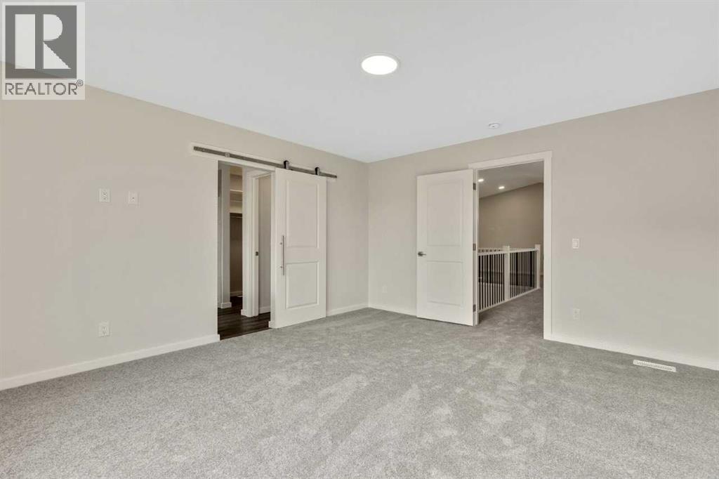 3 Heritage Link, Cochrane, Alberta  T4C 2J8 - Photo 14 - A2248829